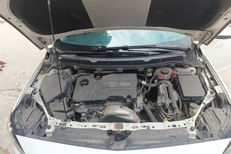 Used Buick Verano 2015 Sedan 15S Manual Leading Model Engine Bay