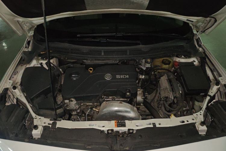 Used Buick Verano 2015 Sedan 15S Automatic Leading Model Engine Bay