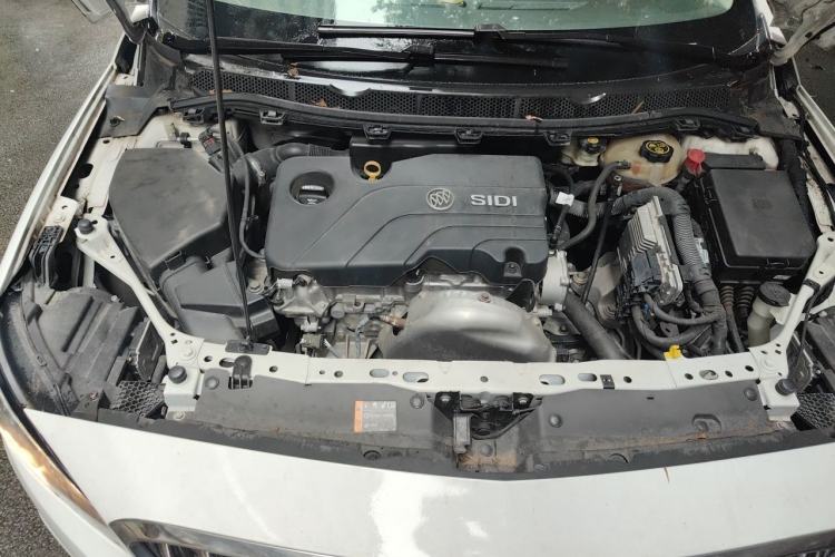 Used Buick Verano 2015 Sedan 15S Automatic Leading Model Engine Bay
