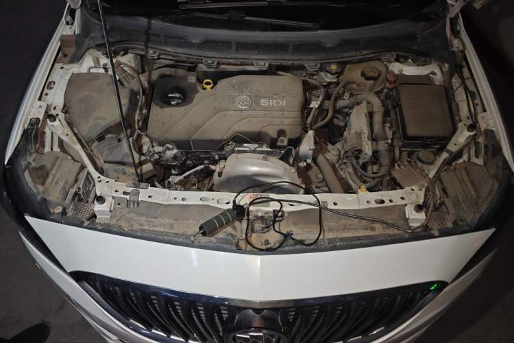 Used Buick Verano 2015 Sedan 15S Manual Entry-Level Model Engine Bay