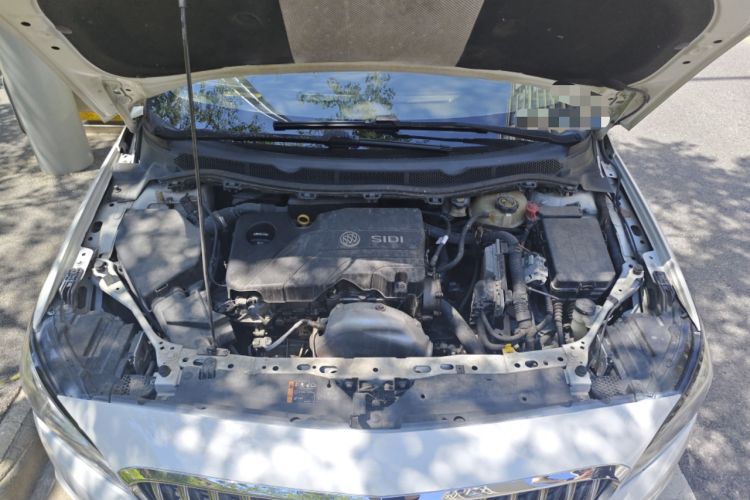 Used Buick Verano 2015 Sedan 15S Automatic Leading Model Engine Bay
