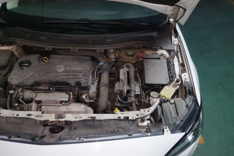 Used Buick Verano 2015 Sedan 20T Dual-Clutch Leading Model Engine Bay Left