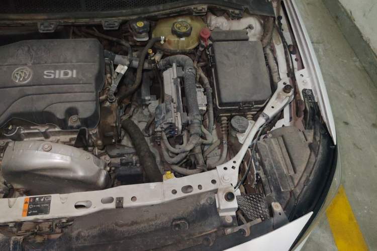 Used Buick Verano 2015 Sedan 15S Automatic Ambition Model Engine Bay Left