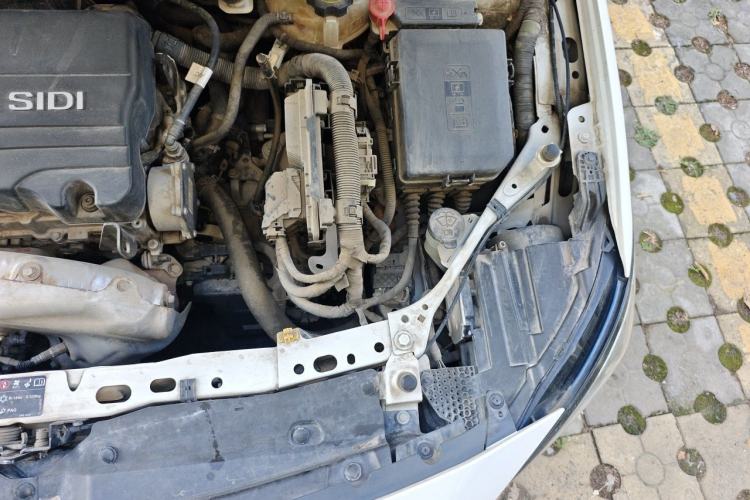 Used Buick Verano 2015 Sedan 15S Automatic Ambition Model Engine Bay Left