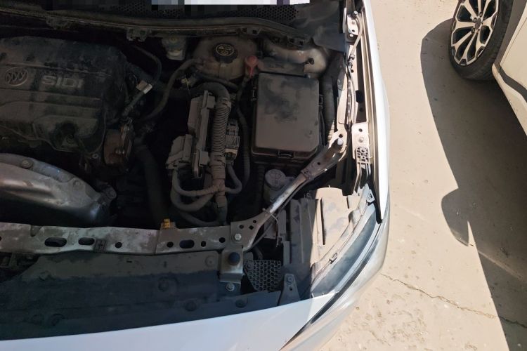 Used Buick Verano 2015 Sedan 15S Automatic Leading Model Engine Bay Left