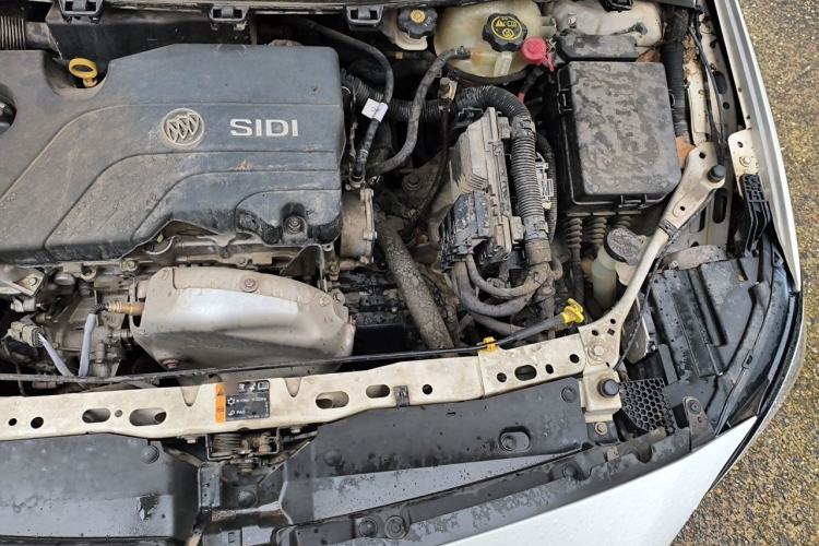 Used Buick Verano 2015 Sedan 15S Automatic Ambition Model Engine Bay Left