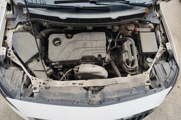 Used Buick Verano 2015 Sedan 15S Manual Leading Model Engine Bay