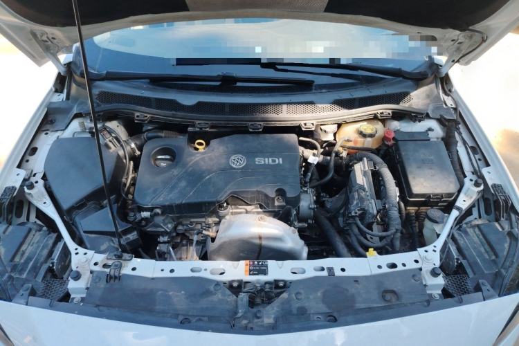 Used Buick Verano 2015 Sedan 15S Automatic Leading Model Engine Bay