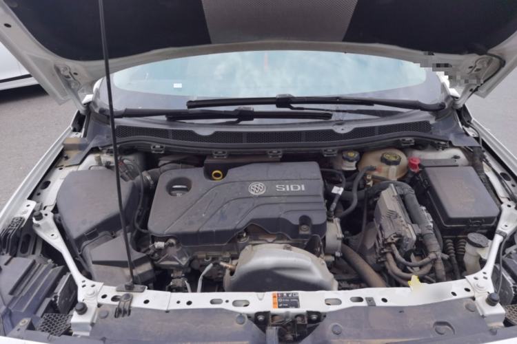 Used Buick Verano 2015 Sedan 15S Automatic Leading Model Engine Bay