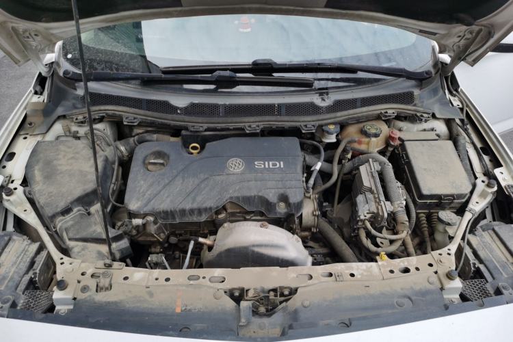 Used Buick Verano 2015 Sedan 15S Automatic Leading Model Engine Bay