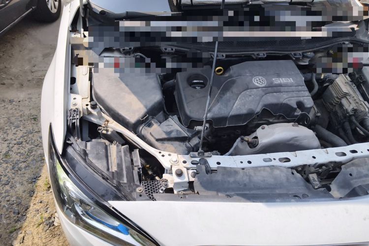 Used Buick Verano 2015 Sedan 15S Automatic Leading Model Engine Bay Right
