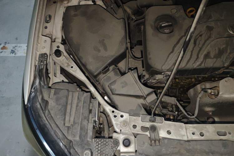 Used Buick Verano 2015 Sedan 15S Automatic Leading Model Engine Bay Right