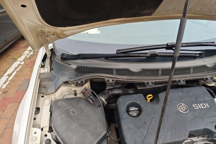 Used Buick Verano 2015 Sedan 15S Automatic Ambition Model Engine Bay Right