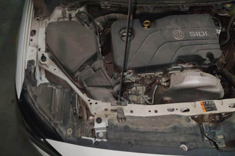 Used Buick Verano 2015 Sedan 15S Automatic Ambition Model Engine Bay Right