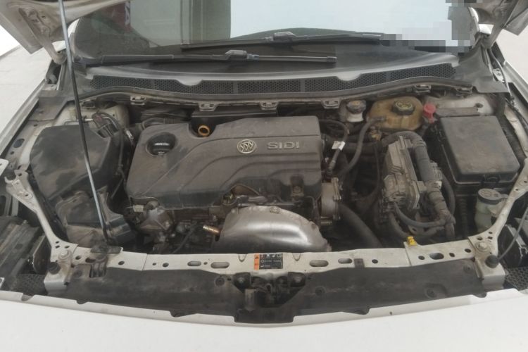 Used Buick Verano 2015 Sedan 15S Automatic Leading Model Engine Bay