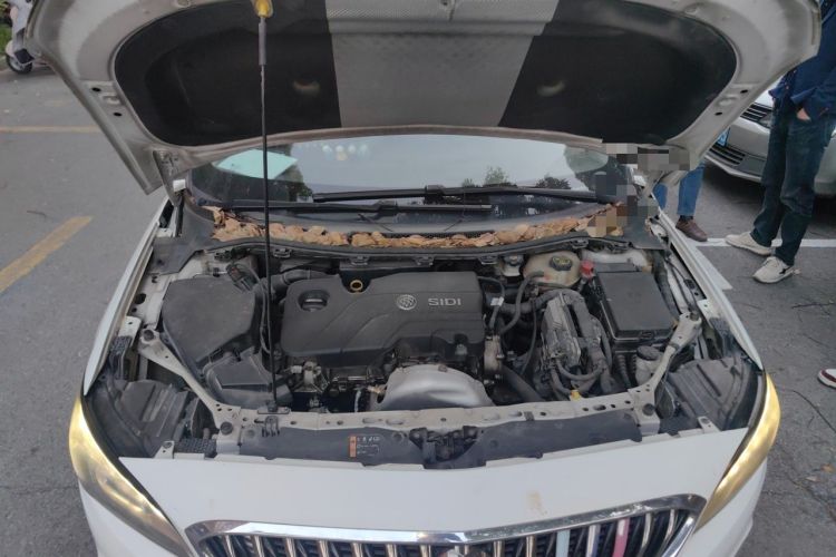Used Buick Verano 2015 Sedan 15S Automatic Leading Model Engine Bay