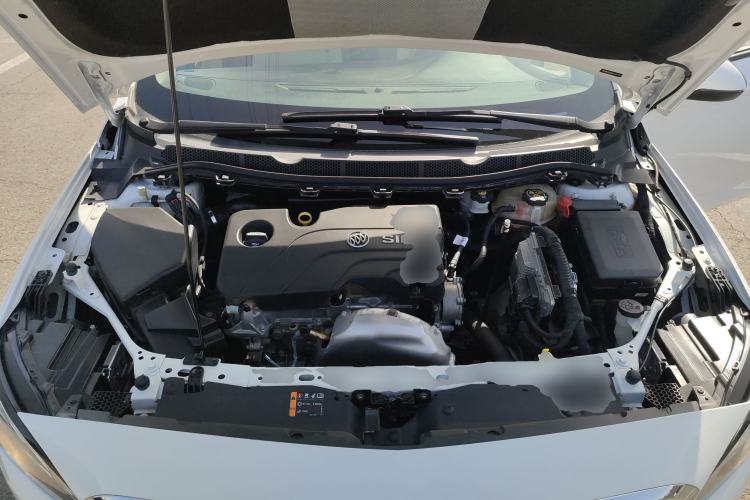Used Buick Verano 2015 Sedan 15S Automatic Leading Model Engine Bay
