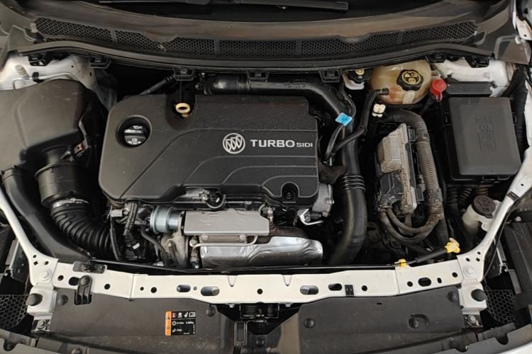 Used Buick Verano 2015 Sedan 20T Dual-Clutch Flagship Model Engine Bay