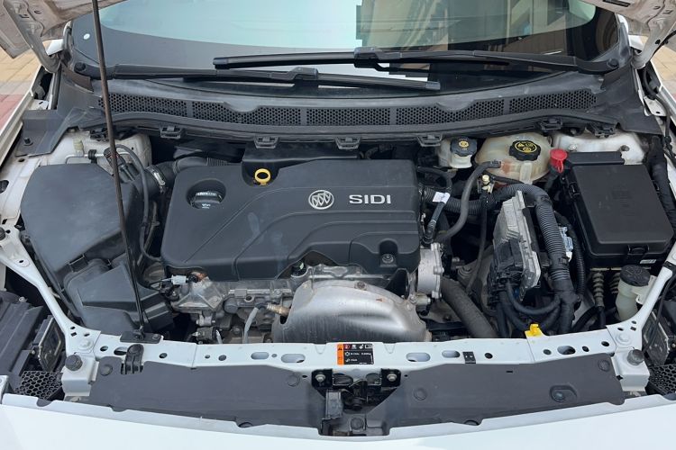 Used Buick Verano 2015 Sedan 15S Automatic Leading Model Engine Bay