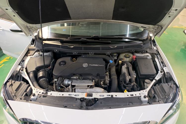 Used Buick Verano 2015 Sedan 20T Dual-Clutch Elite Model Engine Bay