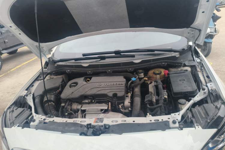 Used Buick Verano 2015 Sedan 20T Dual-Clutch Elite Model Engine Bay