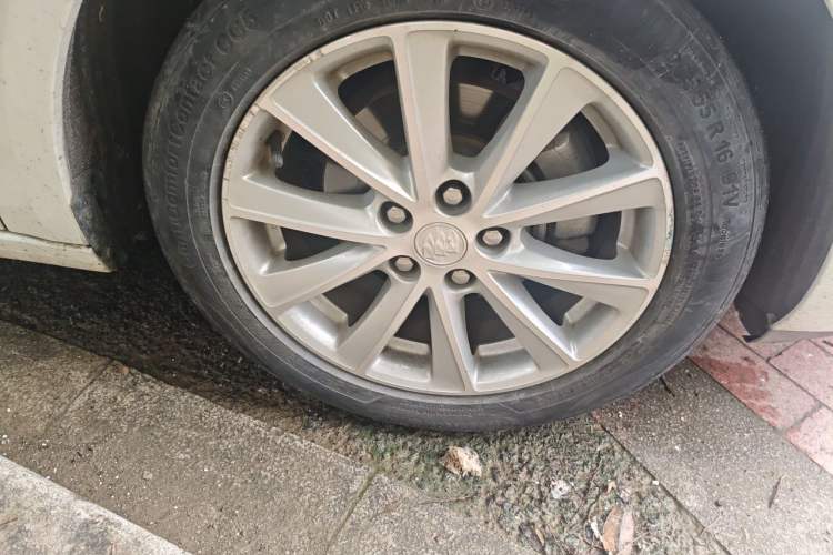 Used Buick Verano 2015 Sedan 20T Dual-Clutch Leading Model Exterior 1