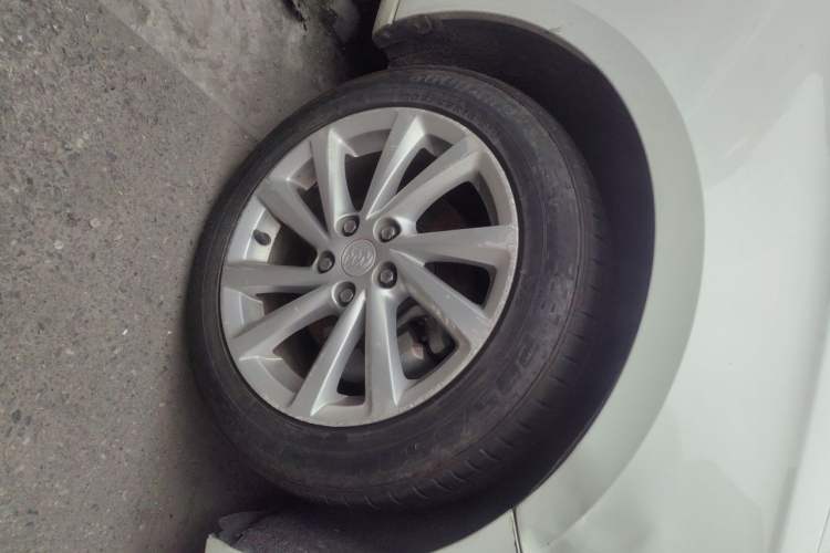 Used Buick Verano 2015 Sedan 15S Automatic Leading Model Exterior 1