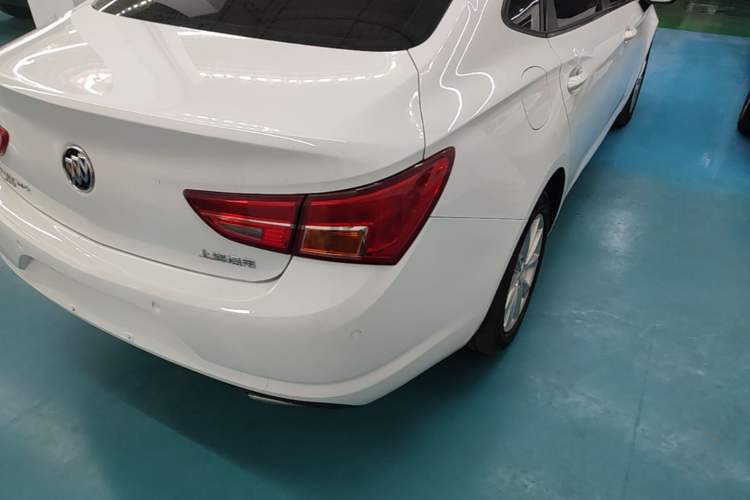 Used Buick Verano 2015 Sedan 20T Dual-Clutch Leading Model Exterior 3