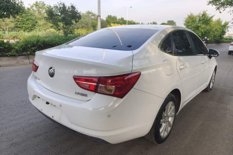 Used Buick Verano 2015 Sedan 15S Manual Entry-Level Model Exterior 7