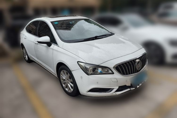 Used Buick Verano 2015 Sedan 20T Dual-Clutch Elite Model Front Right 45 Deg