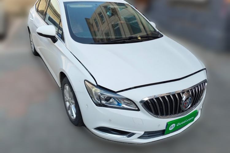 Used Buick Verano 2015 Sedan 20T Dual-Clutch Elite Model Front Right 45 Deg