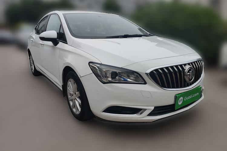 Used Buick Verano 2015 Sedan 20T Dual-Clutch Leading Model Front Right 45 Deg