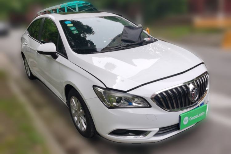 Used Buick Verano 2015 Sedan 20T Dual-Clutch Leading Model Front Right 45 Deg