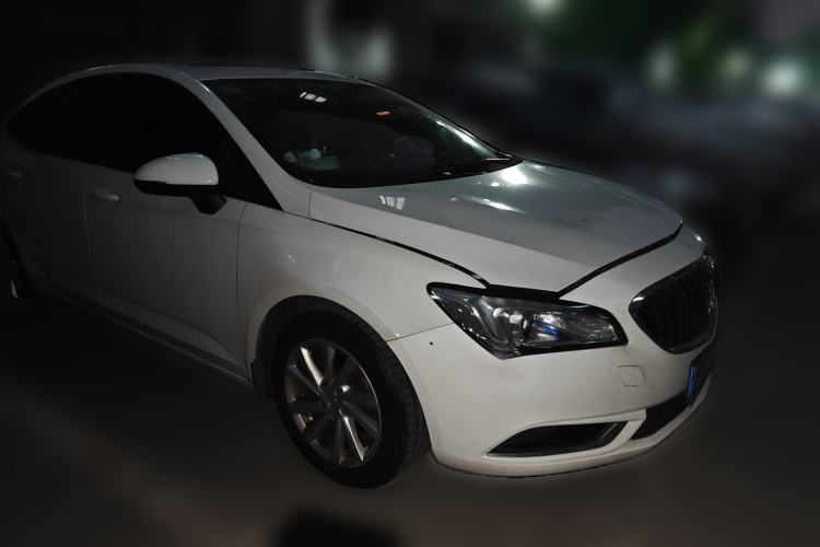 Used Buick Verano 2015 Sedan 15S Automatic Leading Model Front Right 45 Deg