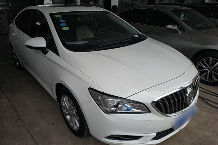 Used Buick Verano 2015 Sedan 15S Automatic Leading Model Front Right 45 Deg