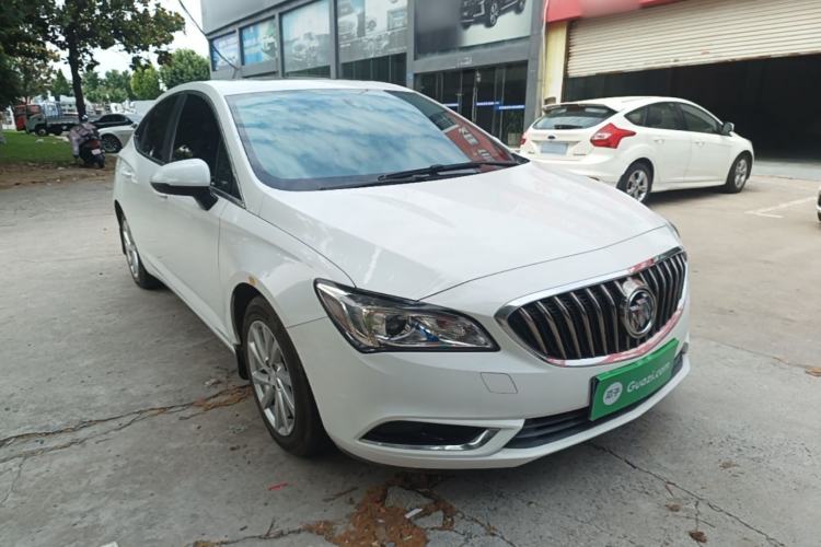 Used Buick Verano 2015 Sedan 15S Manual Leading Model Front Right 45 Deg