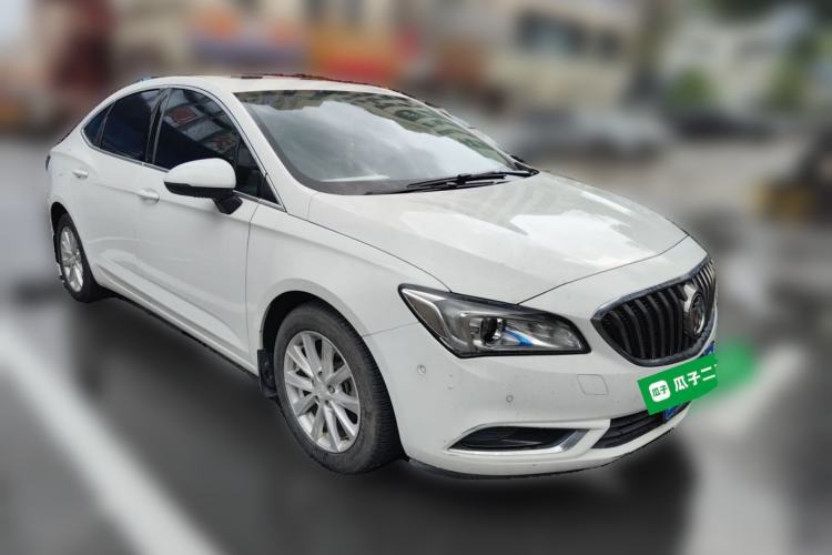 Used Buick Verano 2015 Sedan 20T Dual-Clutch Elite Model Front Right 45 Deg