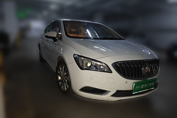 Used Buick Verano 2015 Sedan 15S Manual Entry-Level Model Front Right 45 Deg