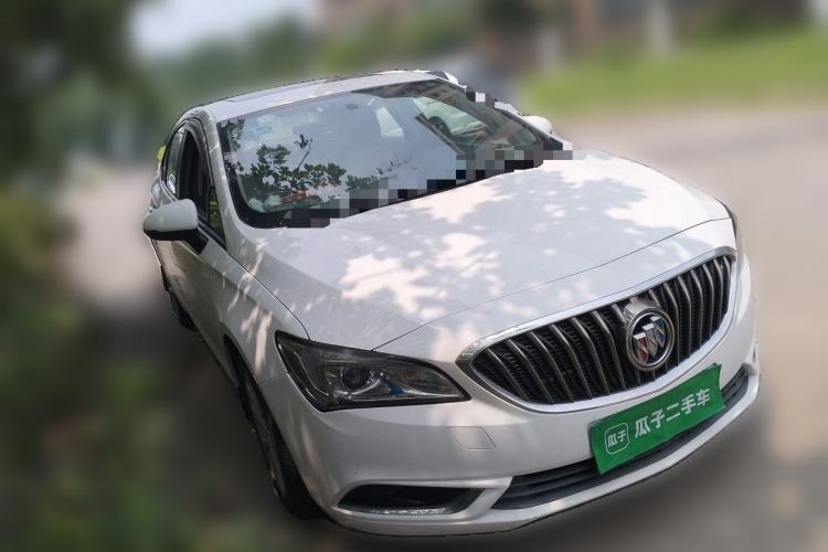 Used Buick Verano 2015 Sedan 15S Manual Leading Model Front Right 45 Deg