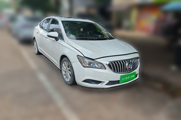 Used Buick Verano 2015 Sedan 15S Manual Leading Model Front Right 45 Deg
