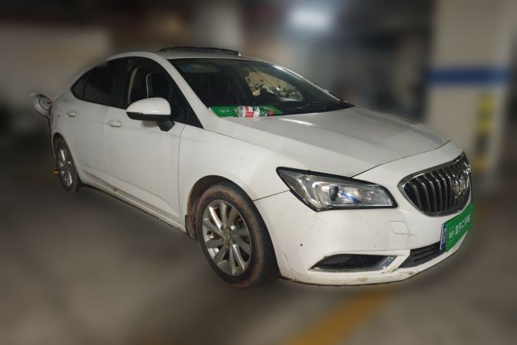 Used Buick Verano 2015 Sedan 15S Automatic Leading Model Front Right 45 Deg