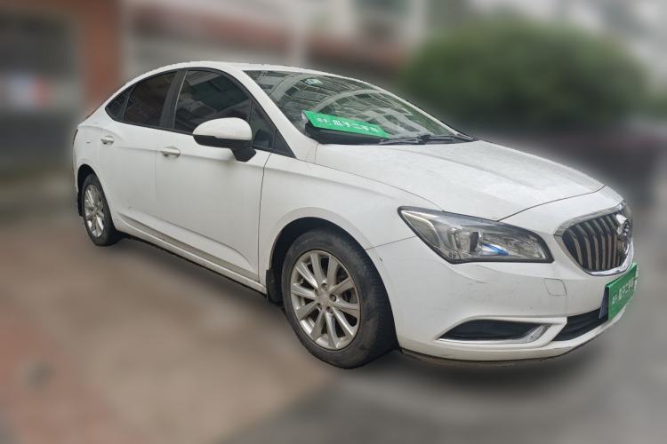 Used Buick Verano 2015 Sedan 20T Dual-Clutch Elite Model Front Right 45 Deg
