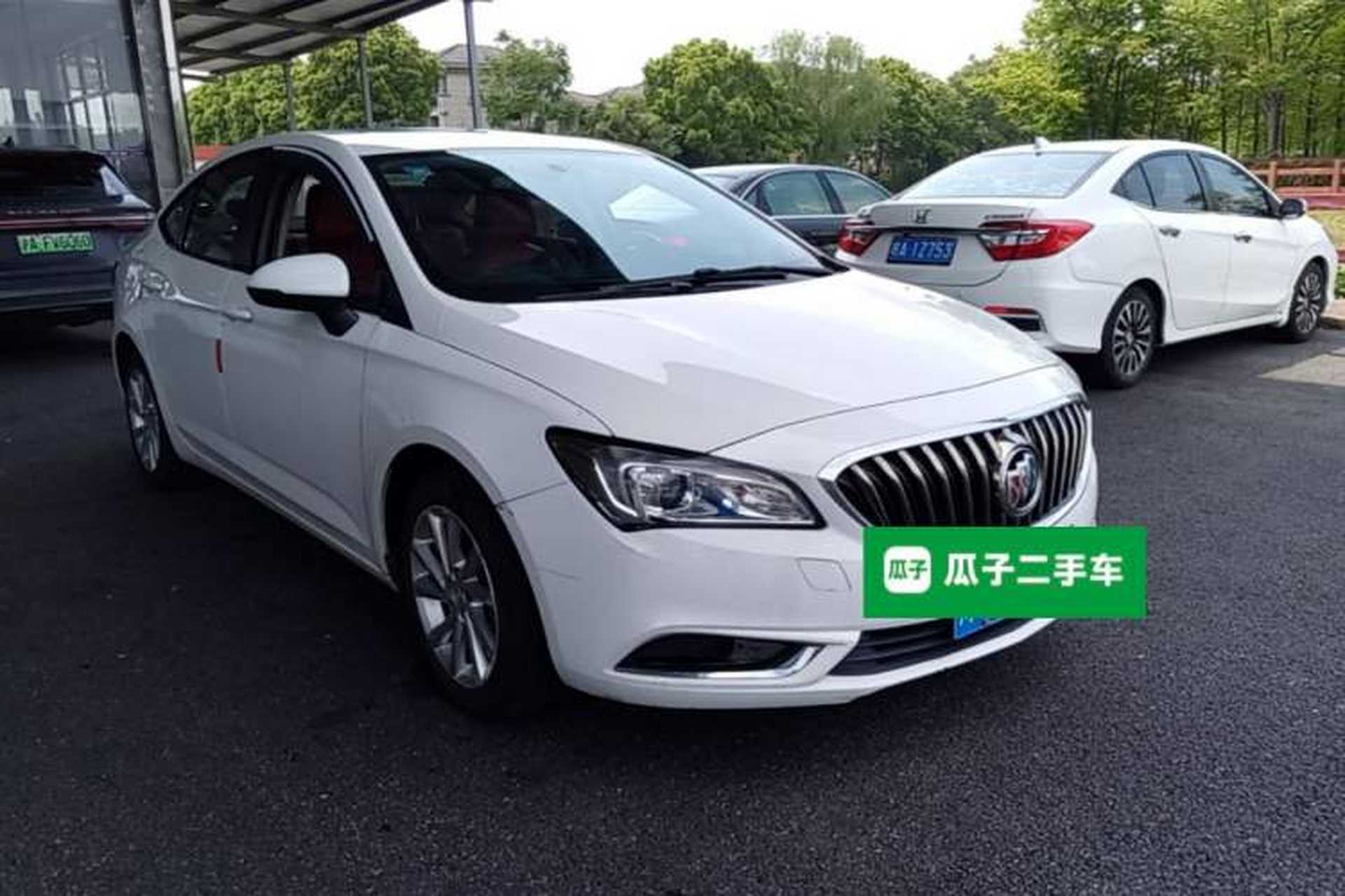 Used Buick Verano 2015 Sedan 15S Manual Entry-Level Model Front Right 45 Deg