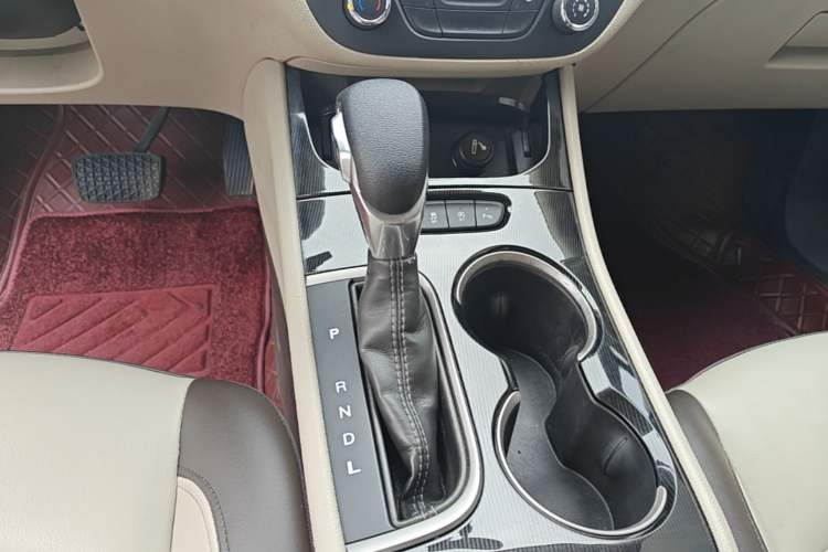 Used Buick Verano 2015 Sedan 15S Automatic Leading Model Gear Lever