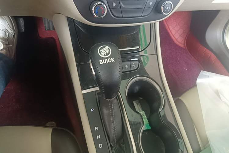 Used Buick Verano 2015 Sedan 15S Automatic Leading Model Gear Lever