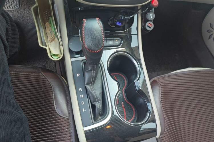 Used Buick Verano 2015 Sedan 15S Automatic Leading Model Gear Lever