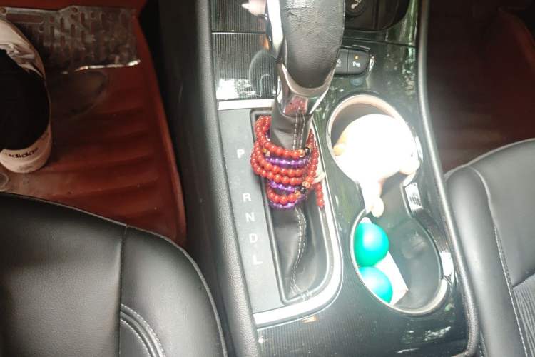 Used Buick Verano 2015 Sedan 20T Dual-Clutch Leading Model Gear Lever