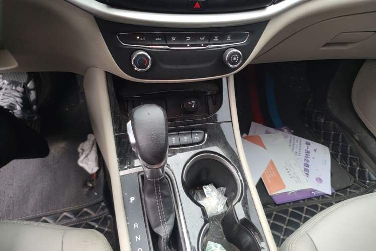 Used Buick Verano 2015 Sedan 15S Automatic Ambition Model Gear Lever