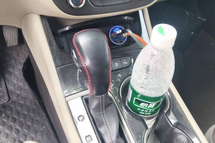 Used Buick Verano 2015 Sedan 15S Automatic Leading Model Gear Lever