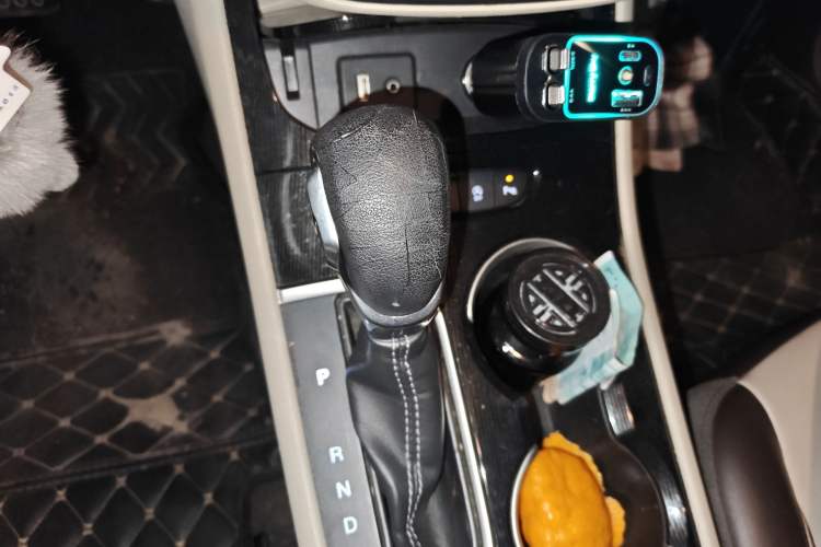 Used Buick Verano 2015 Sedan 15S Automatic Leading Model Gear Lever